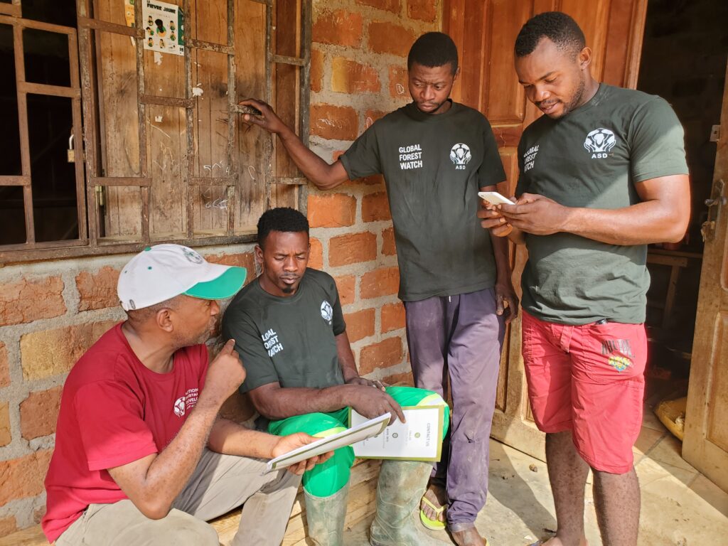 Equipe ASD sur le terrain