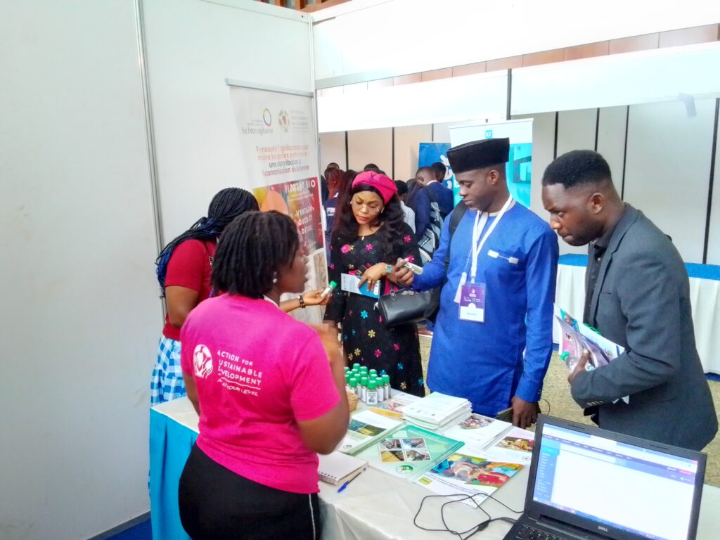 Exposition ASD au sommet international sur la technologie de Yaoundé